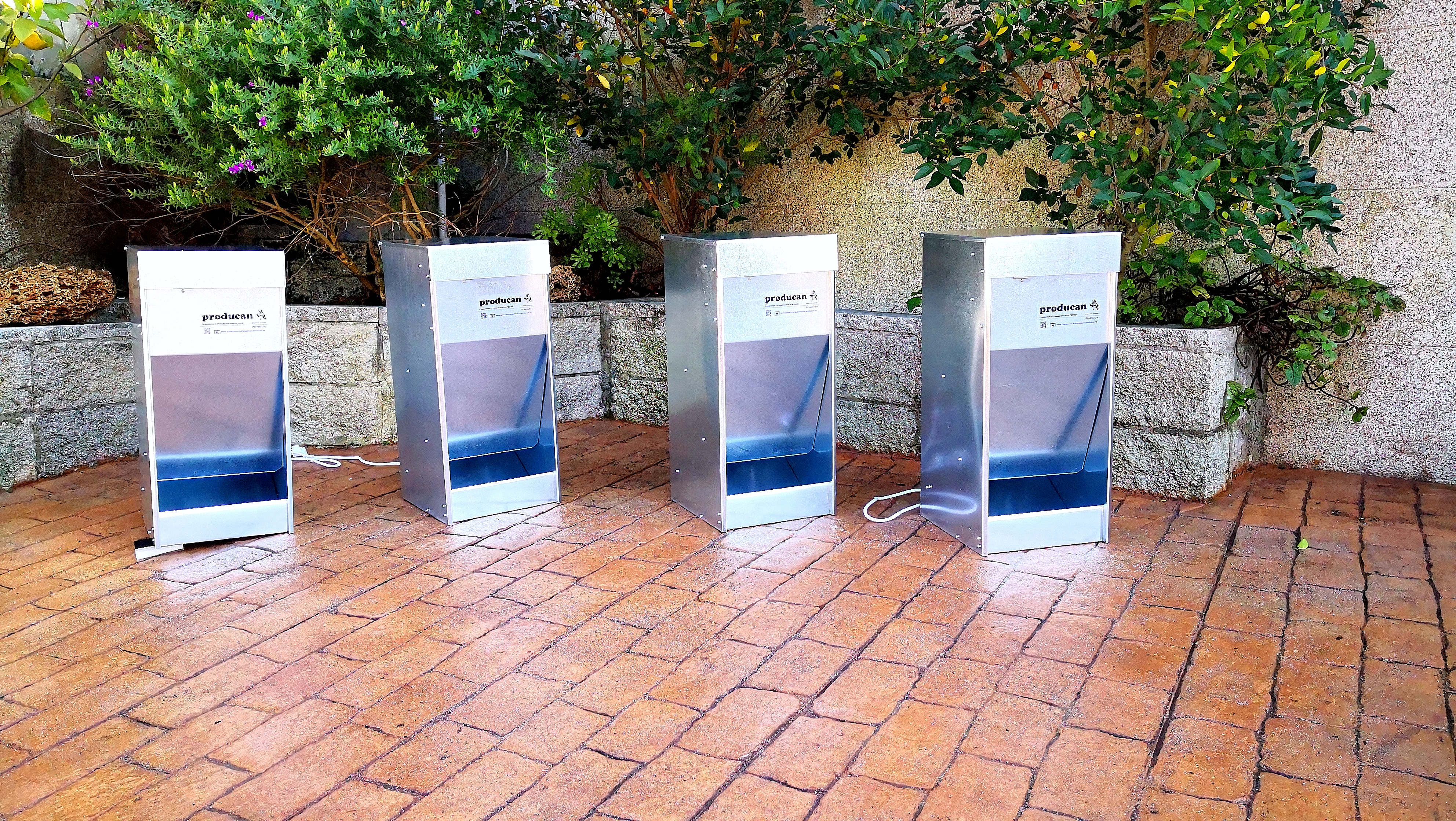 comedero-automatico-perros-1920 comedero-automatico-perros-1920